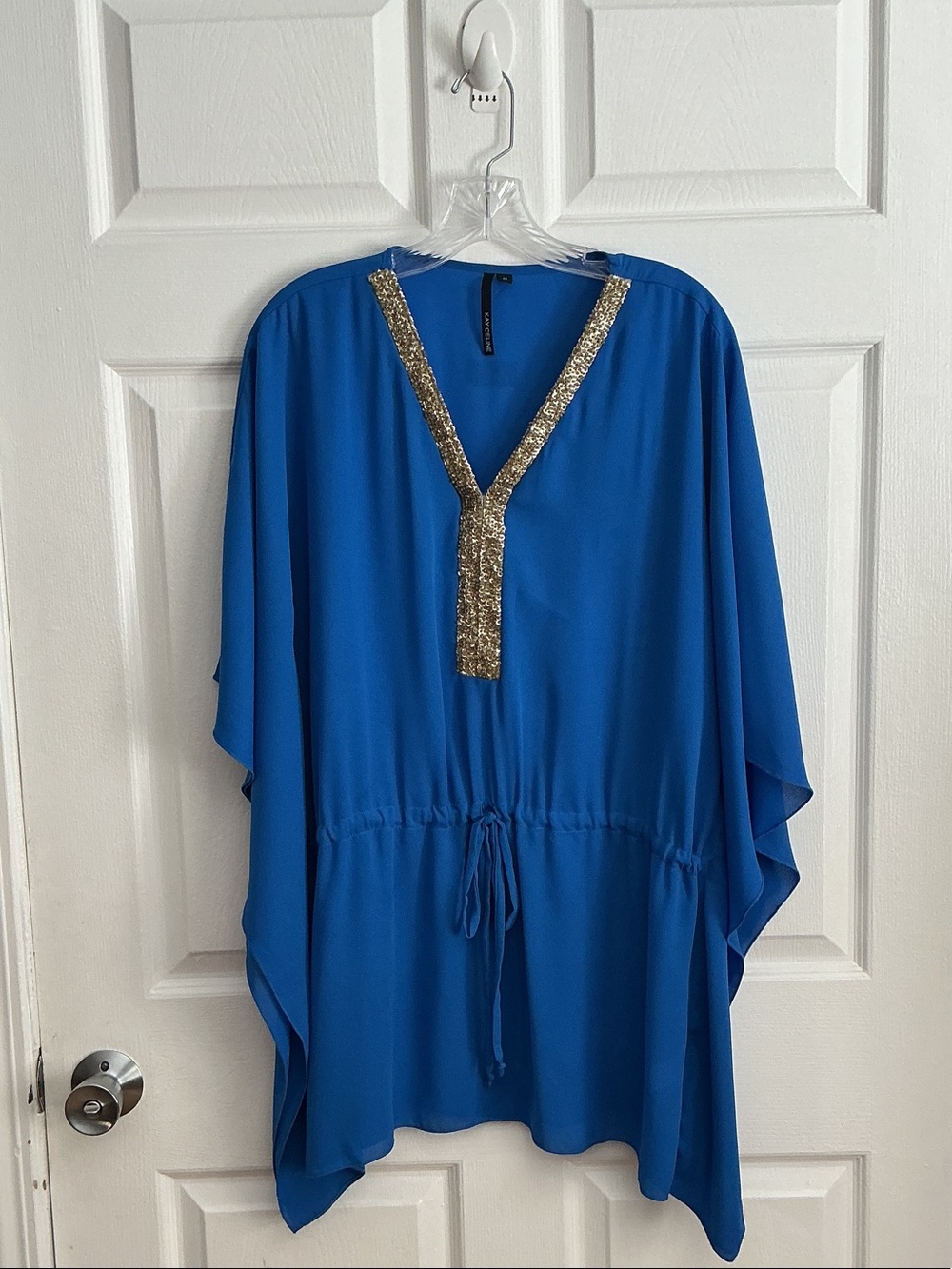 ⭐️⭐️ KAY CELINE ⭐️⭐️.      V-Neck Tunic with Drawstring